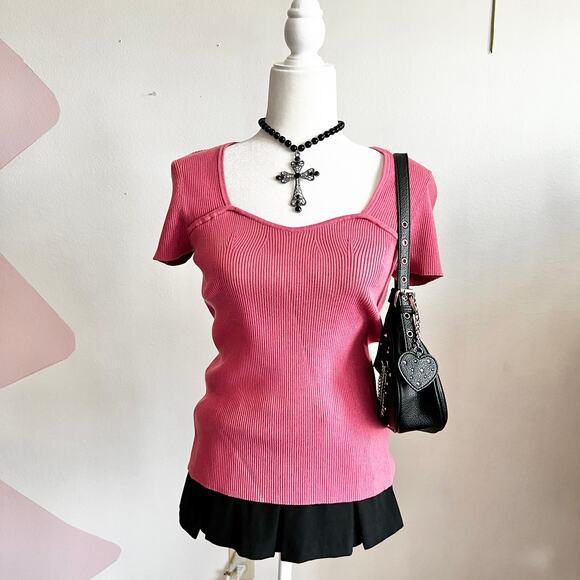 Pink‎ Ribbed Sweetheart Neckline Top, Y2K, Coquette, Medium, Soft Girl, Romantic - Picture 1 of 4